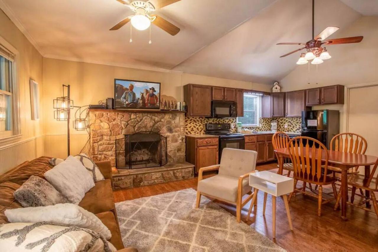 Ferienhaus Rustic Mountain On River With Fireplace *